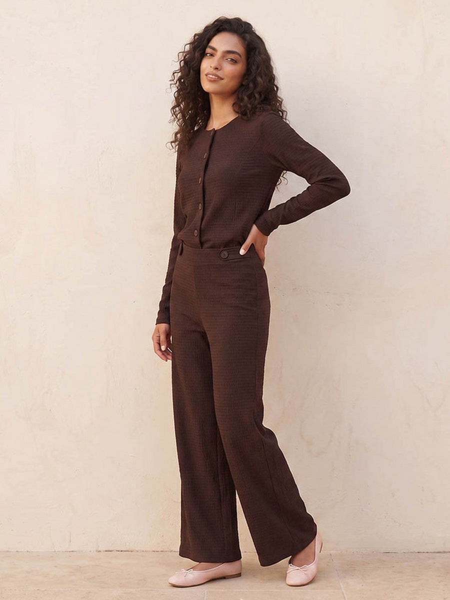 Elastic Waist Textured Pants