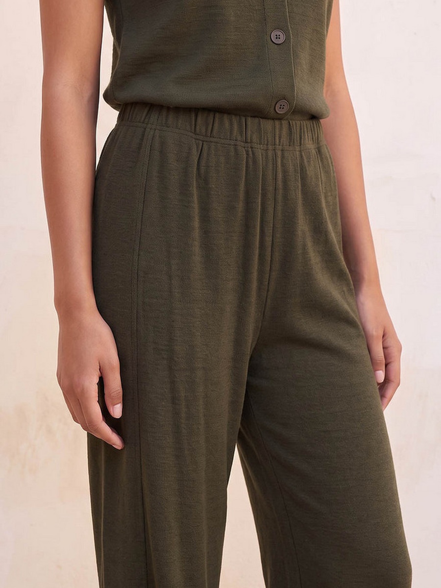 Barrel Fit Elasticated Waist Pants