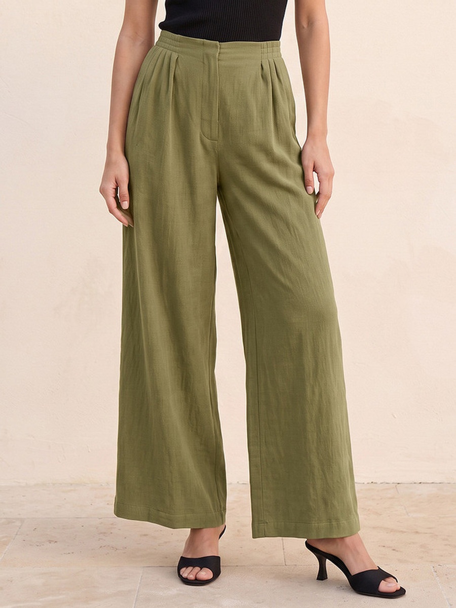 Straight Fit Elastic Waist Textured Pants