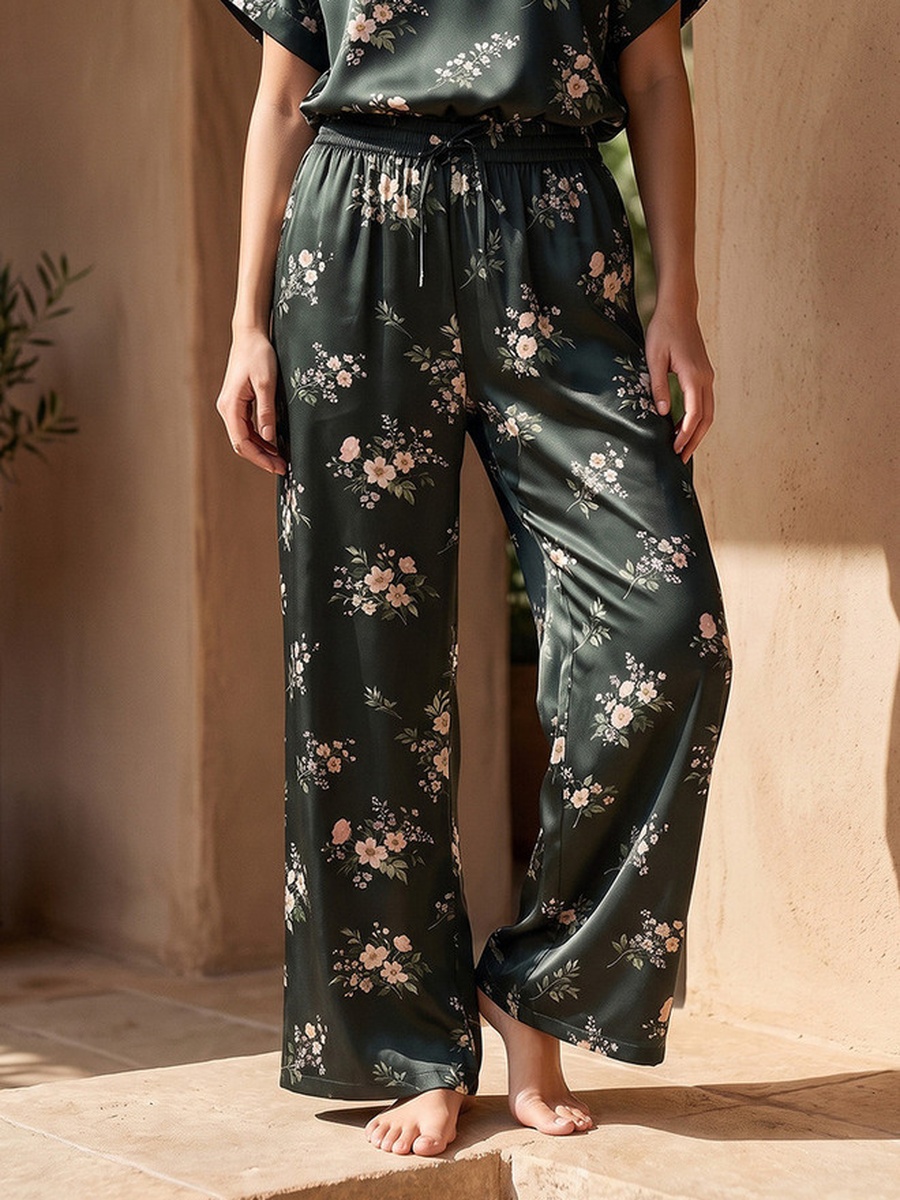 Pyjama Set with Floral Print Top and Trousers