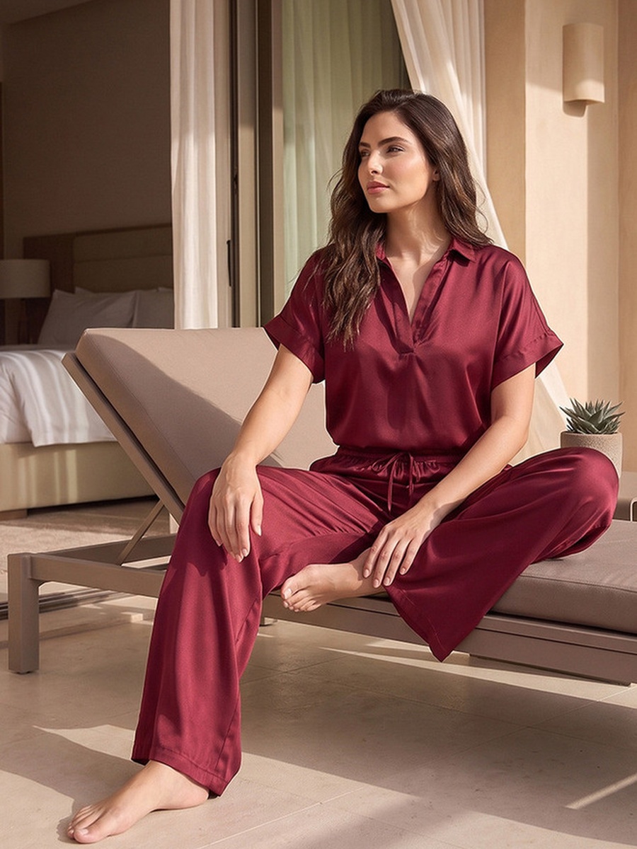 Pyjama Set with Top and Trousers