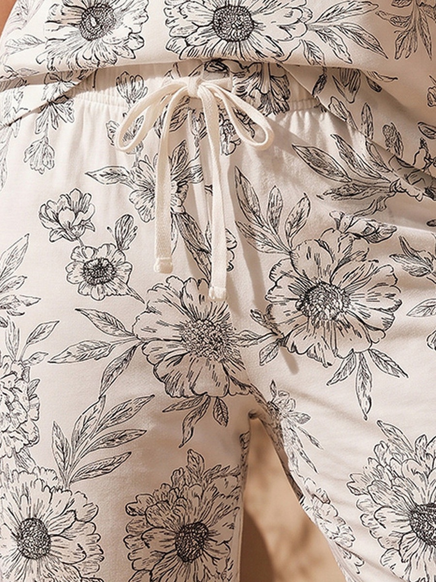 Printed Crew Neck T-Shirt and Pyjama Set