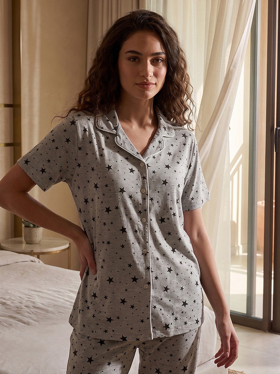 Star Print Button-Down Shirt and Pyjamas Set