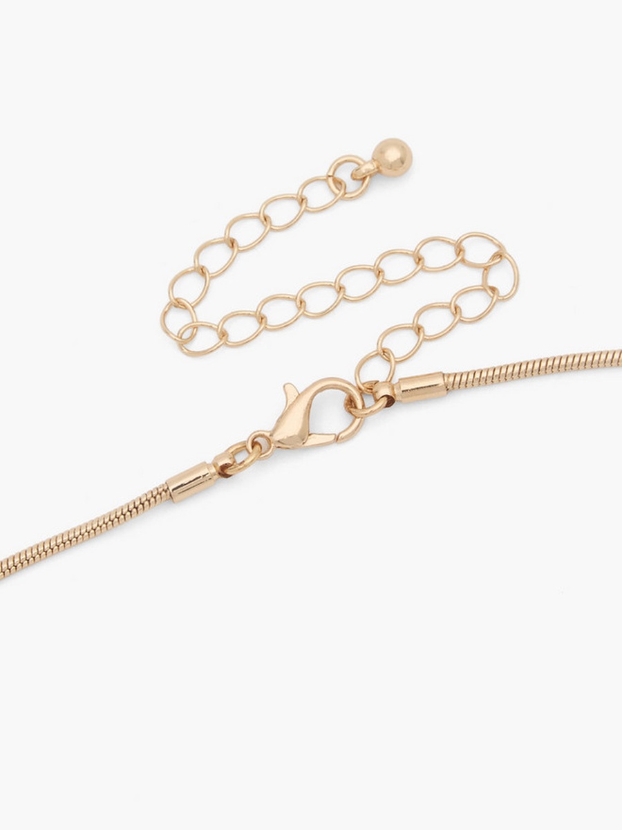 Metal Pendant Necklace