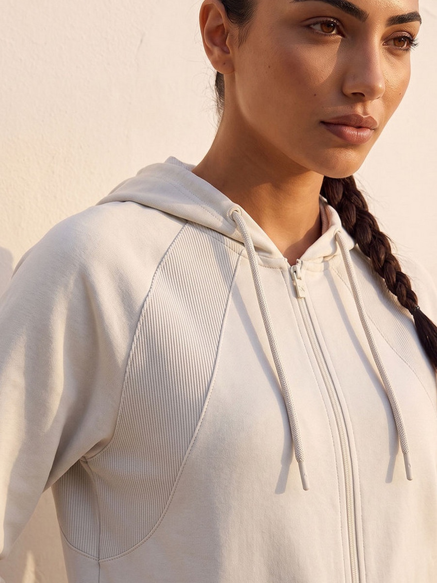 2 Way Stretch Hooded Jacket
