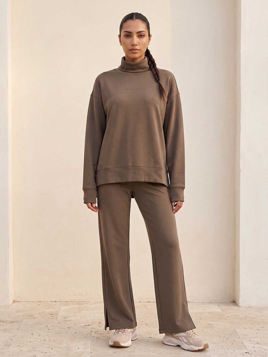 Sweatshirt with Turtle Neck