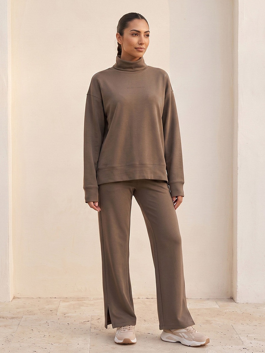 Sweatshirt with Turtle Neck