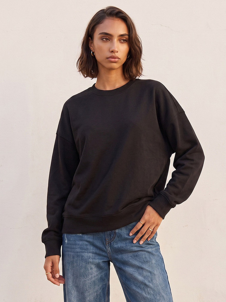 Sweatshirt with Drop Shoulder
