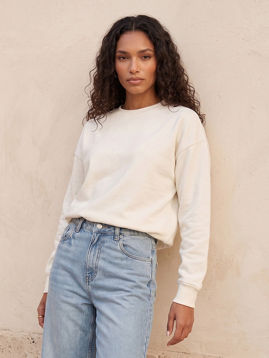 Sweatshirt with Drop Shoulder