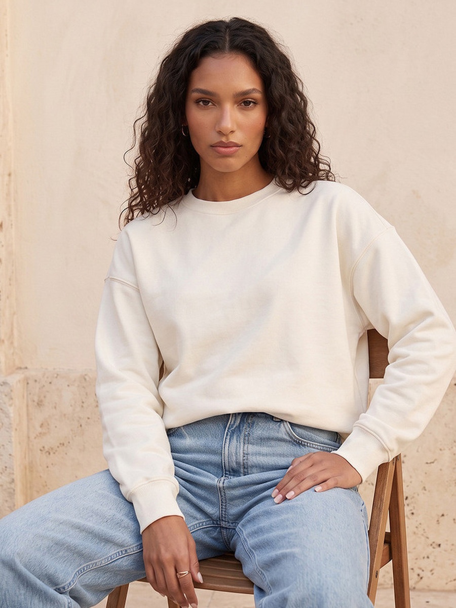 Sweatshirt with Drop Shoulder