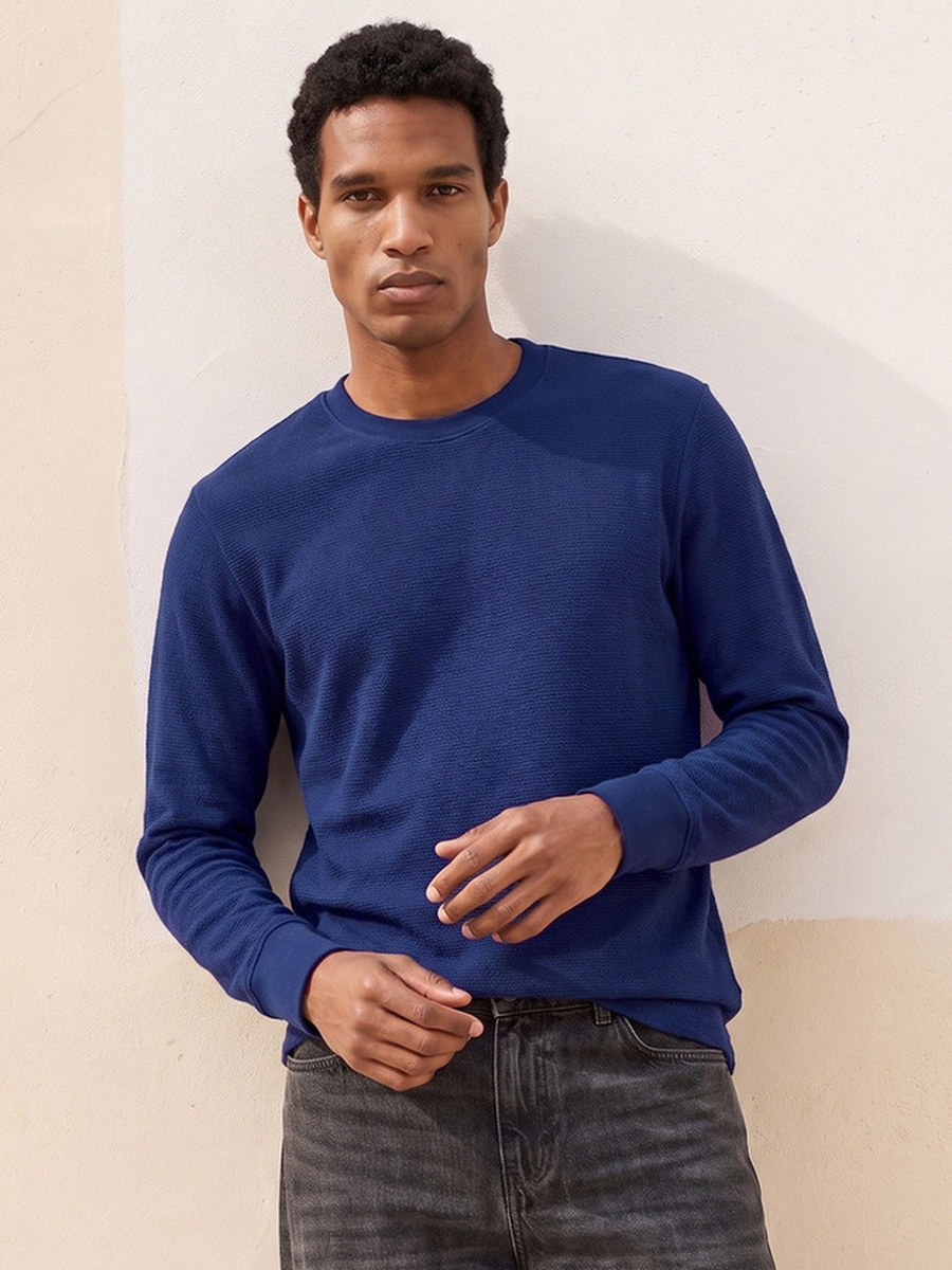 Textured Sweatshirt