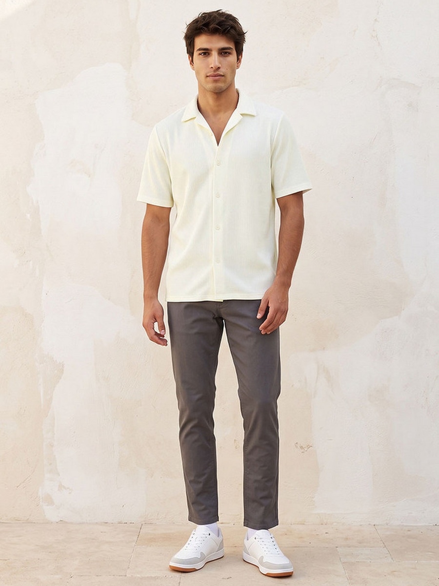 Textured Short Sleeves Shirt