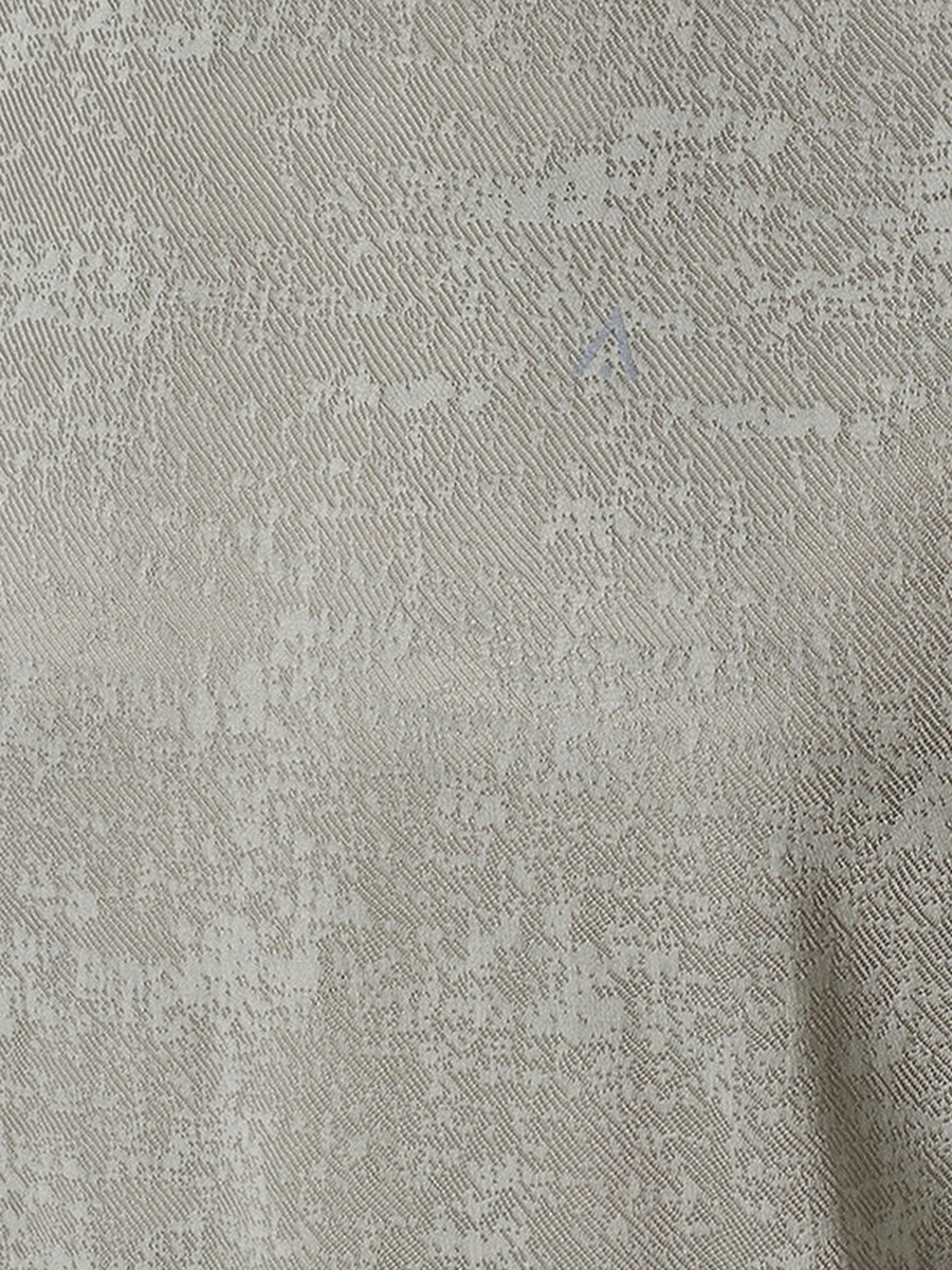 تيشيرت رياضي بملمس ناعم