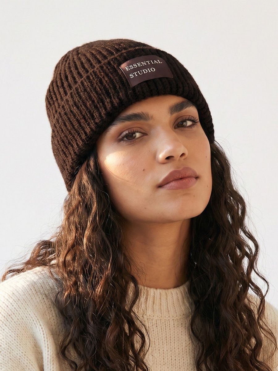 Ribbed Beanie with Patch Detail