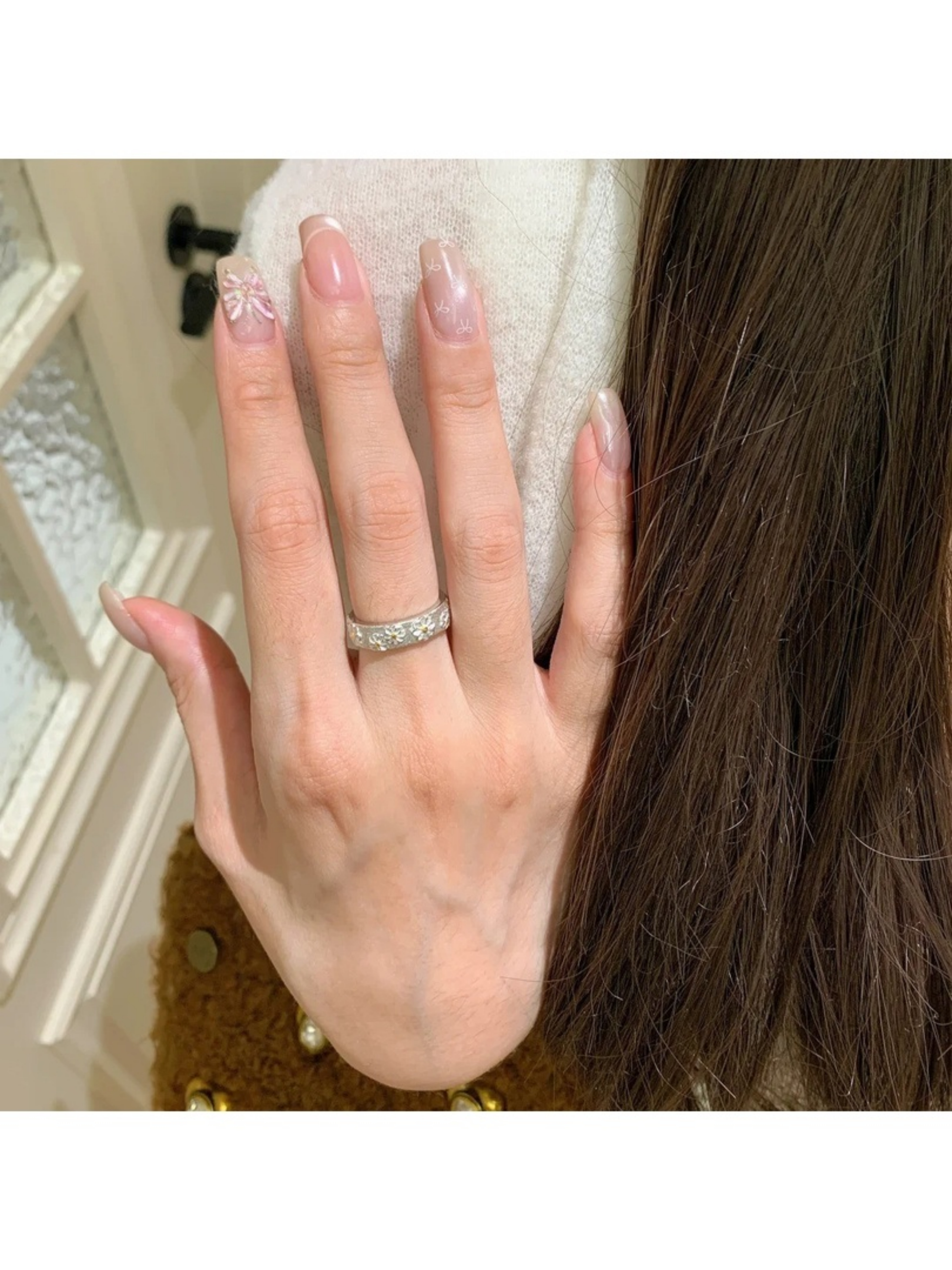 Silver Daisy Carved Band Ring