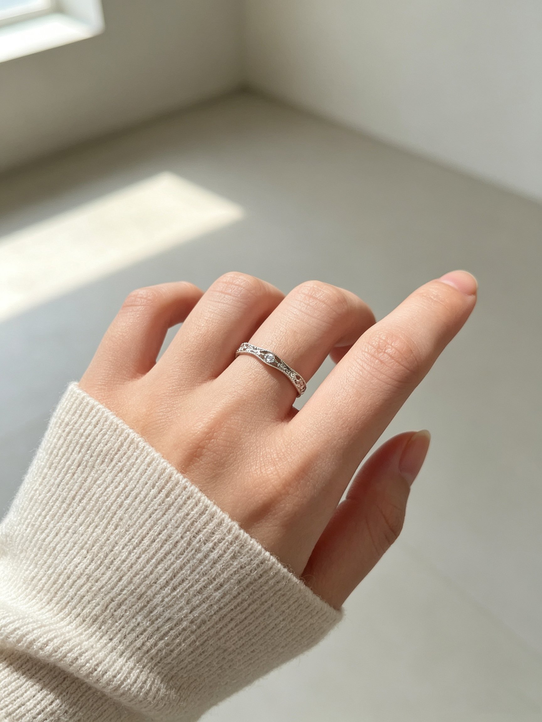 Silver Filigree Sparkle Ring