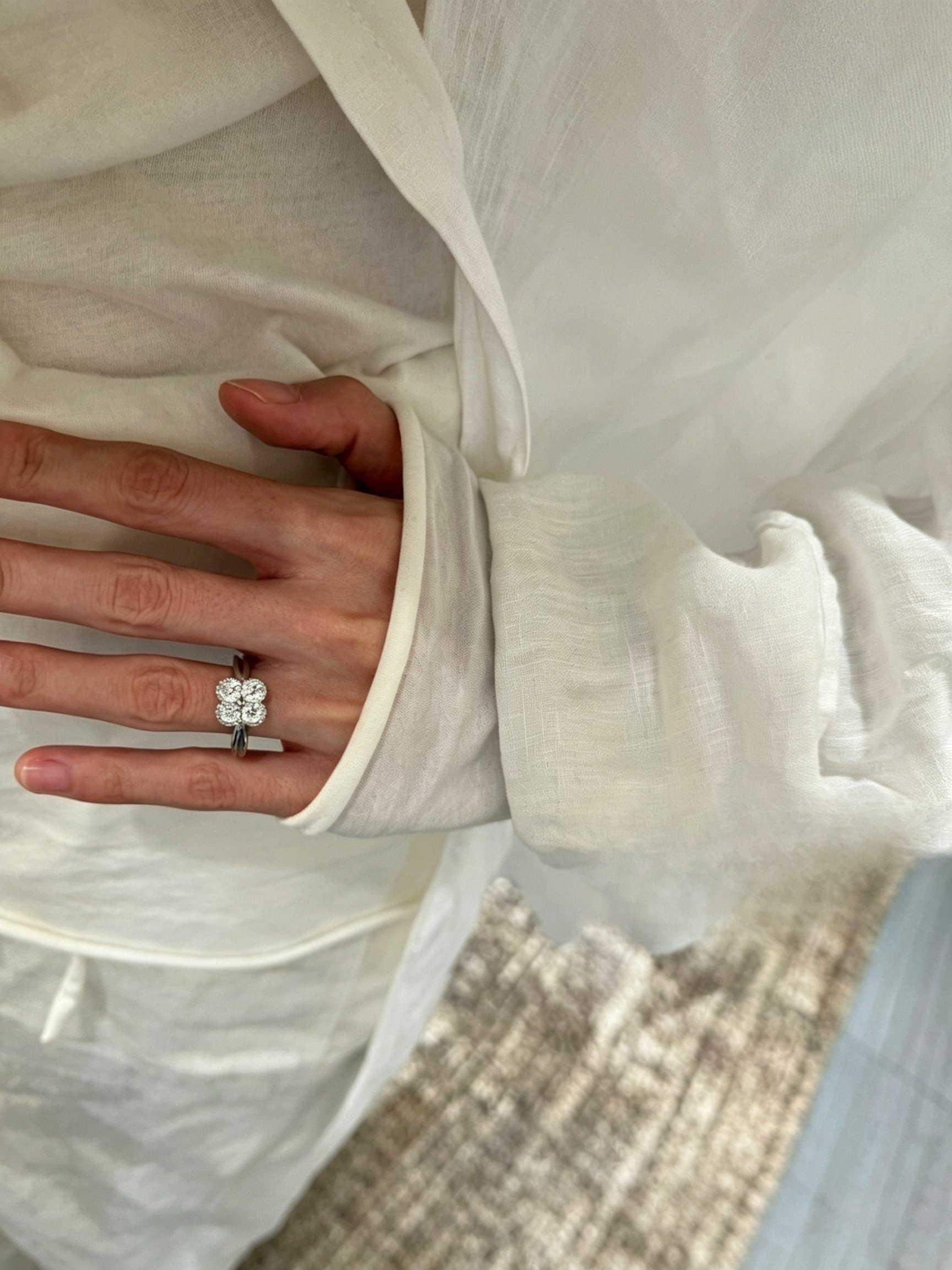 Silver Clover Sparkle Ring