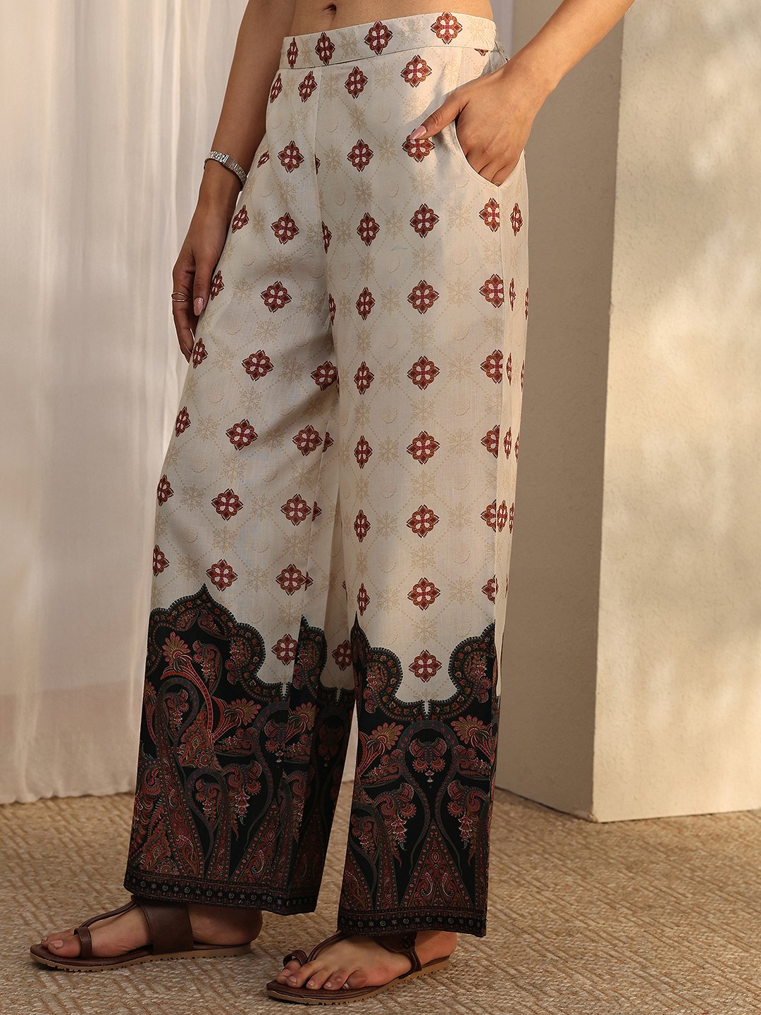 Off white Printed Cotton Blend Co-Ords