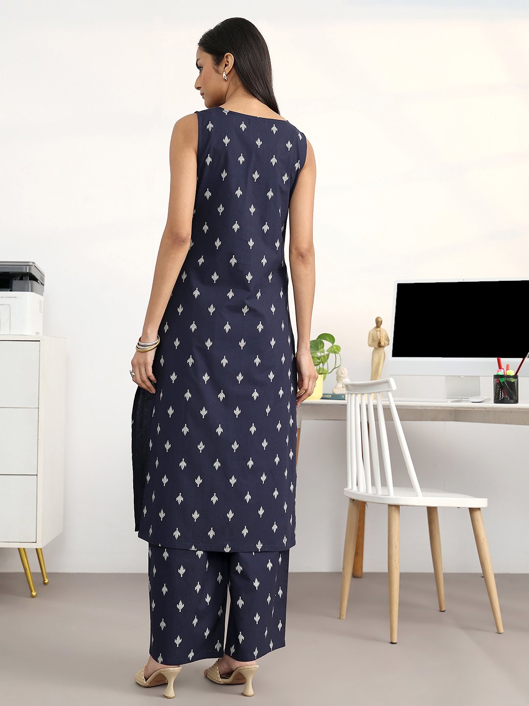 Navy Blue Sleeveless Printed Kurta and Straight Palazzo Set