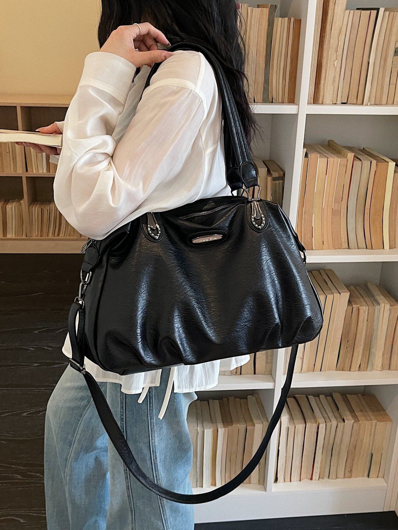 Black Solid Shoulder Bag