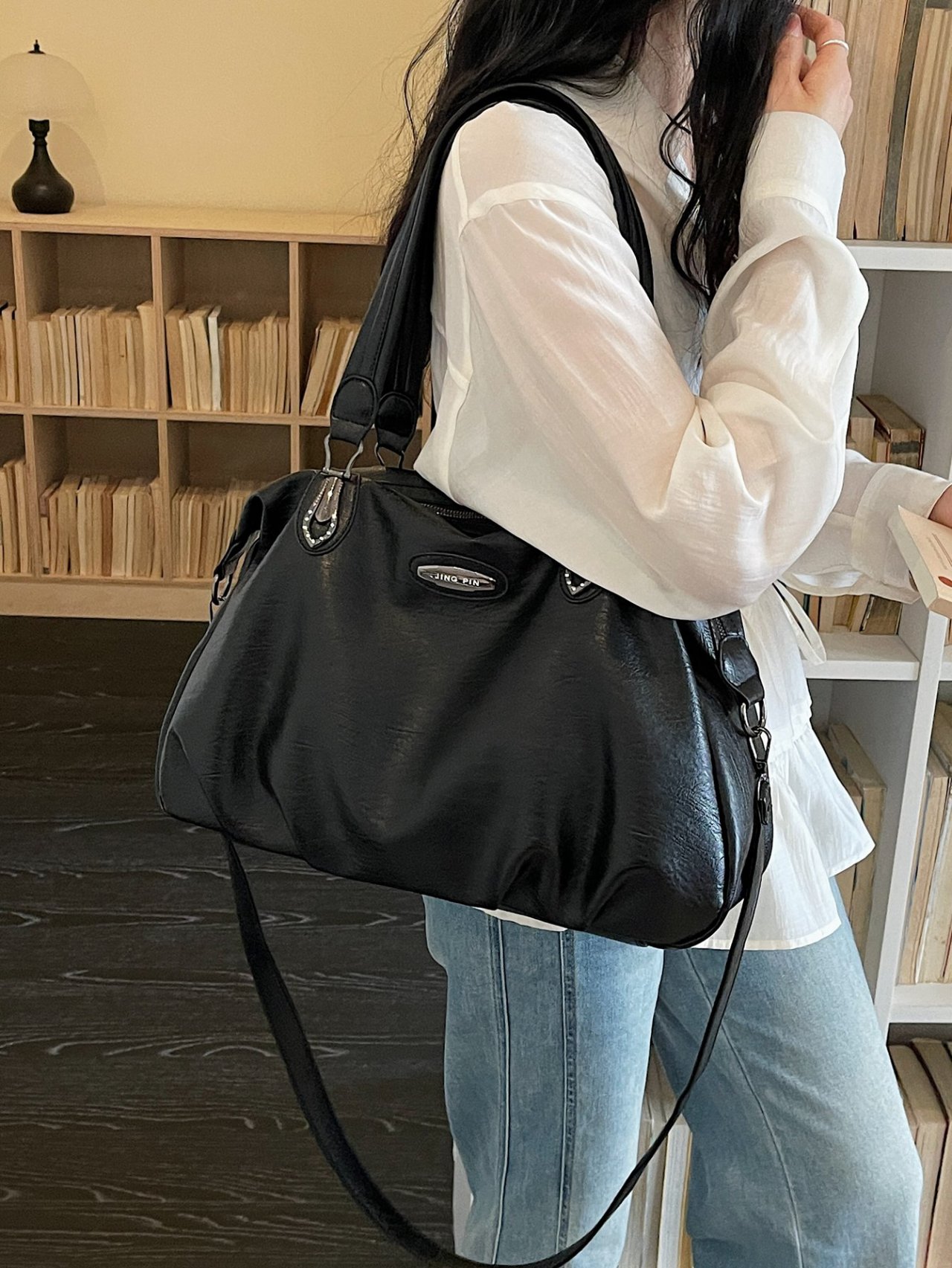 Black Solid Shoulder Bag