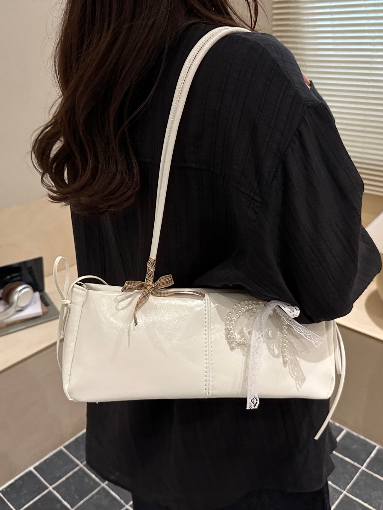 White Shoulder Bag with Pearl and Lace Charm