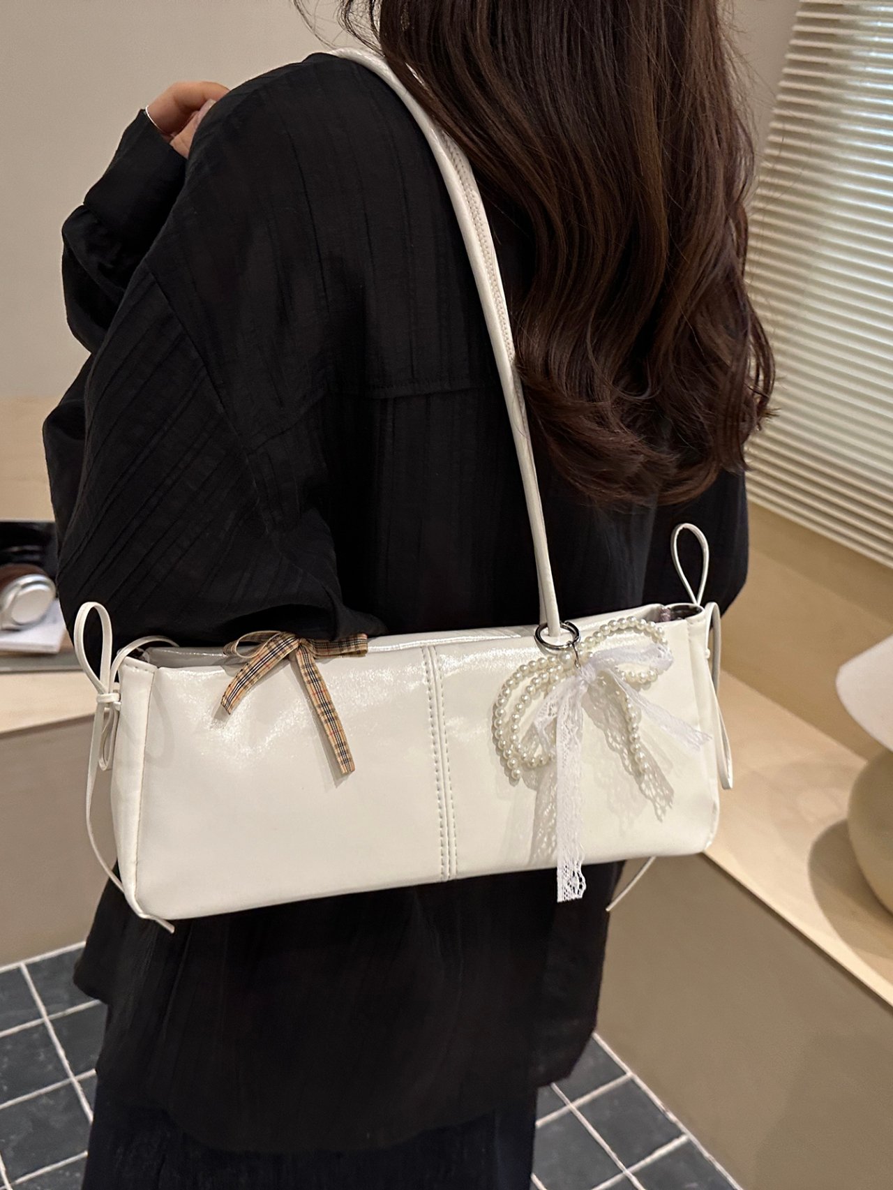 White Shoulder Bag with Pearl and Lace Charm