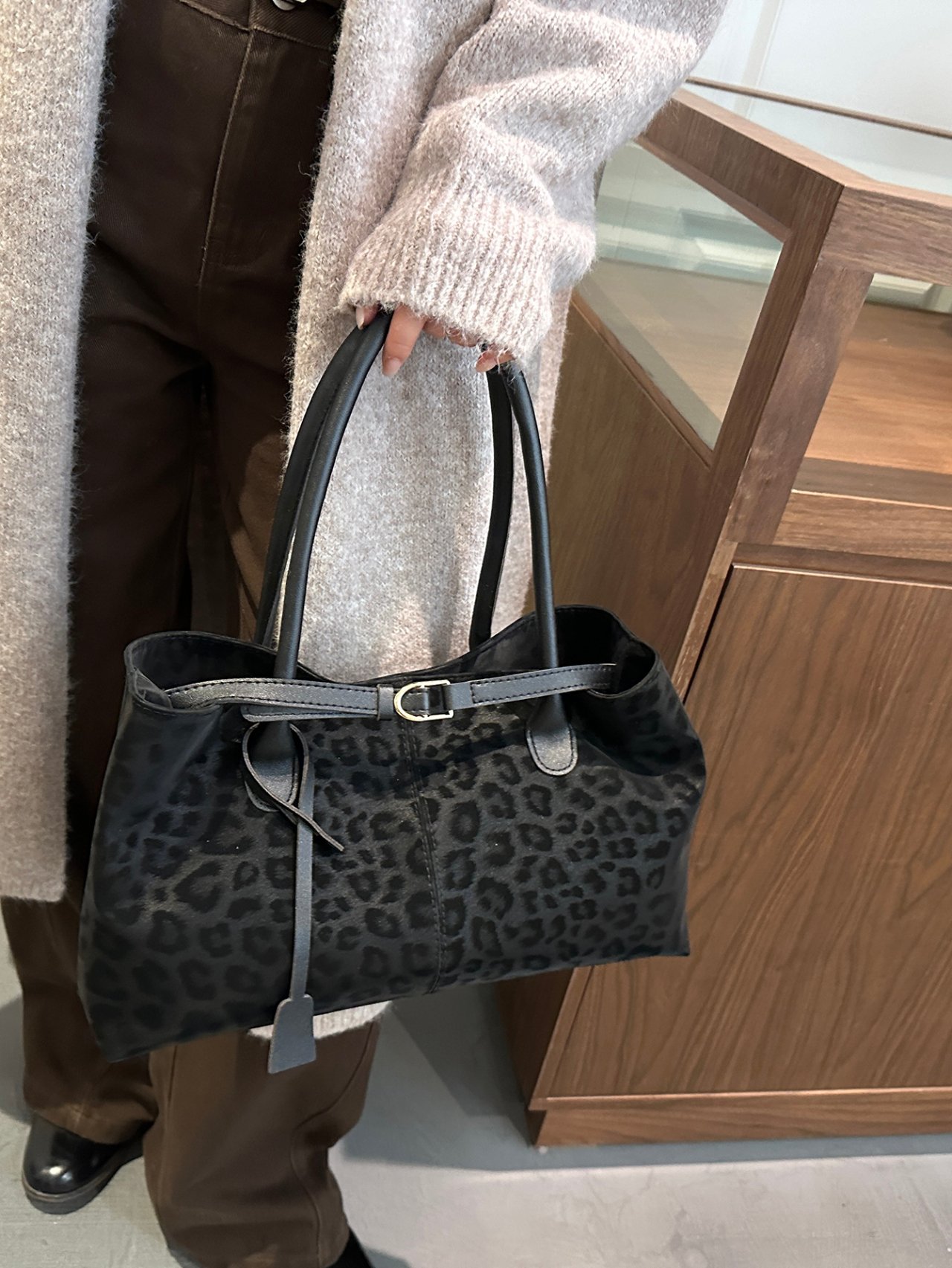Black Leopard Print Tote Shoulder Bag