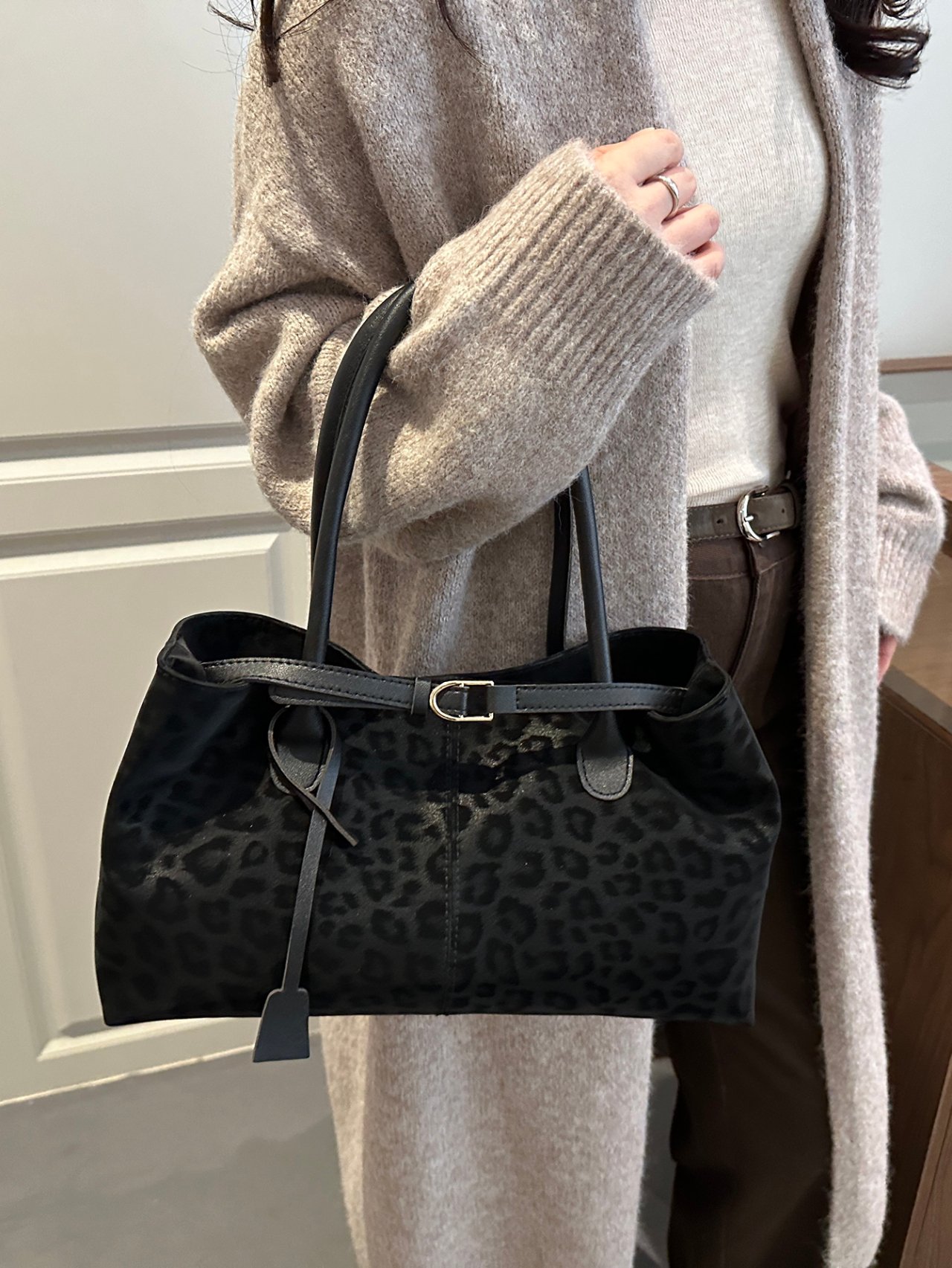Black Leopard Print Tote Shoulder Bag