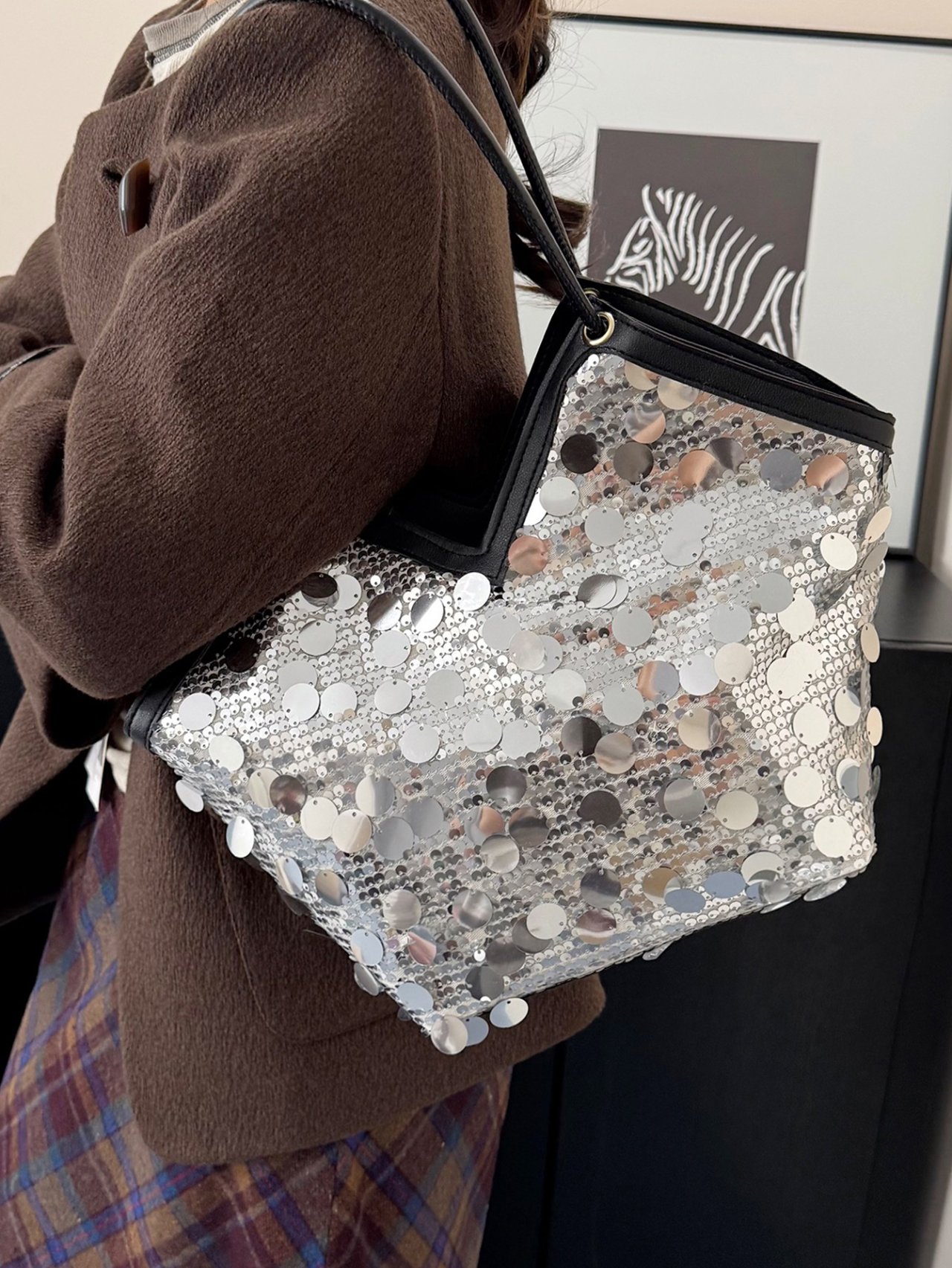 Sparkling Silver Sequin Tote Bag - Shoulder Carry
