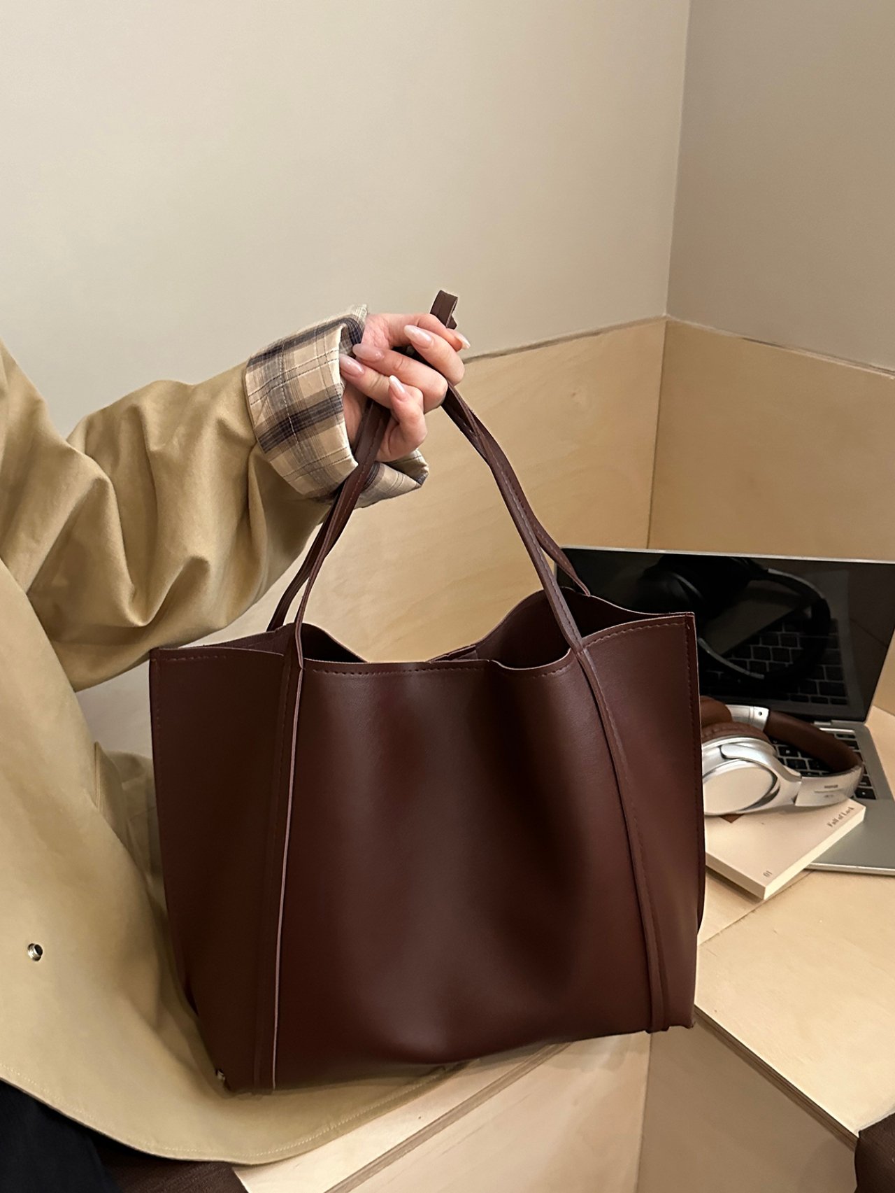 Coffee Brown Shoulder Tote Bag