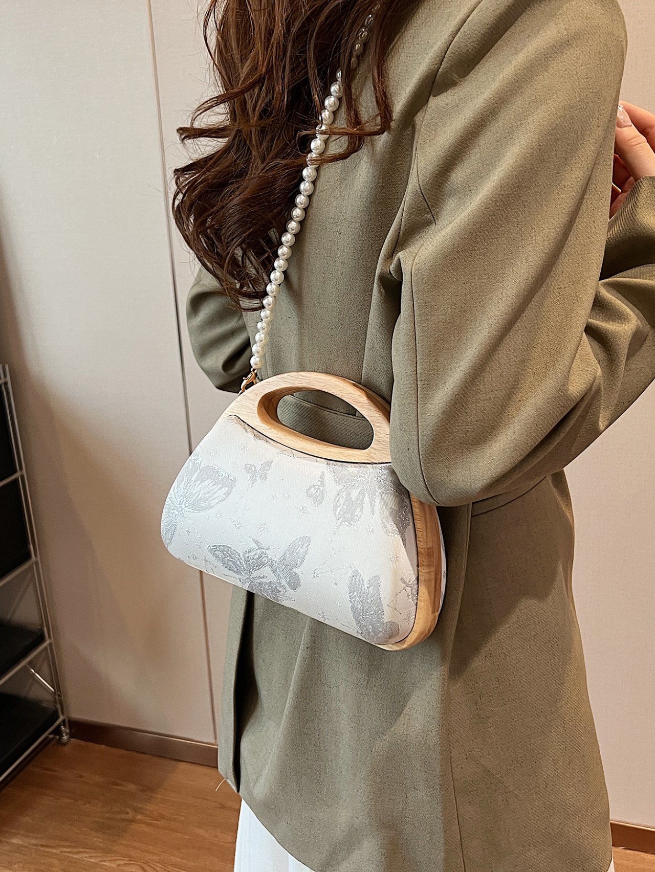 Off-White Butterfly Clutch with Pearl Strap