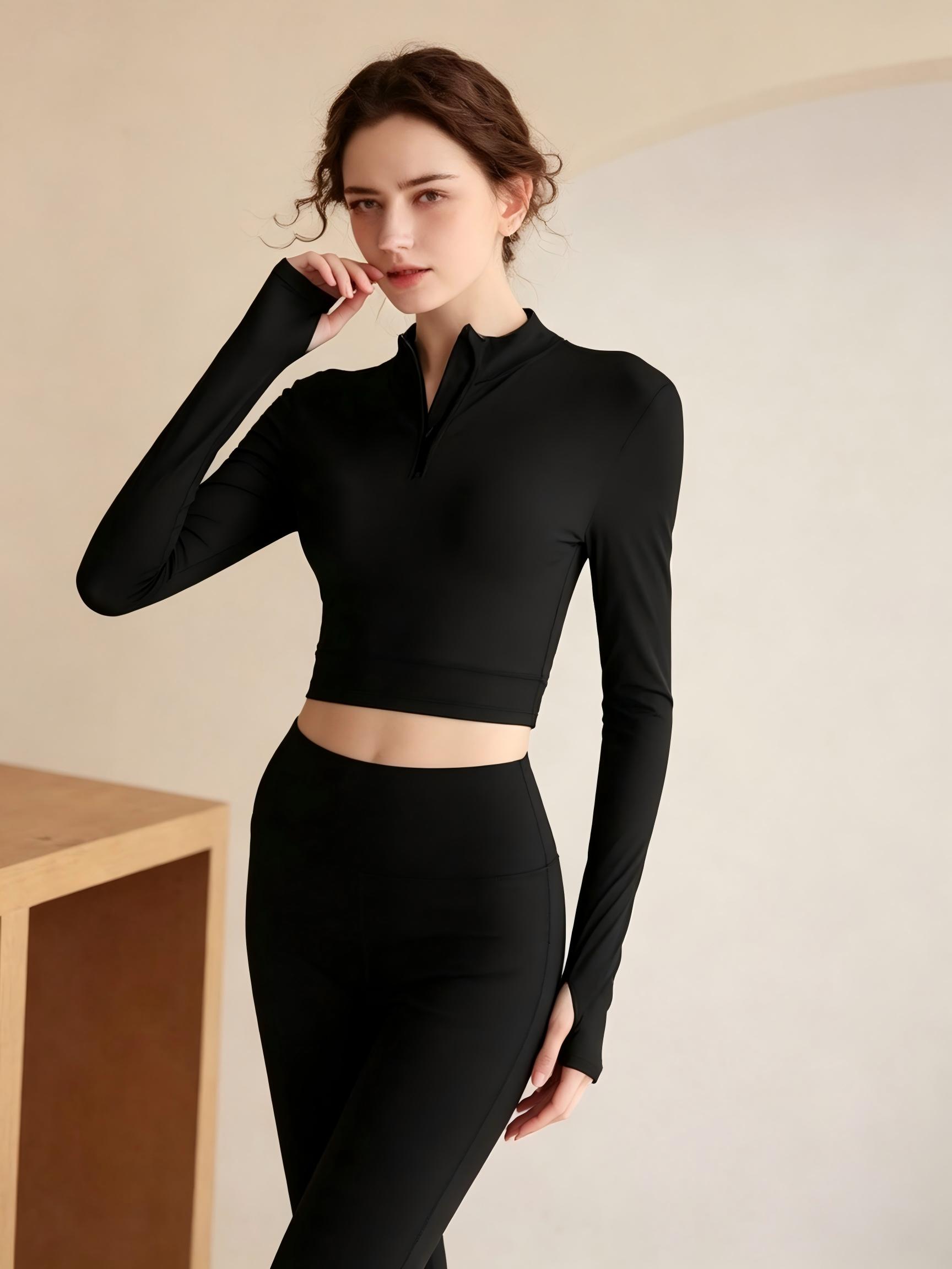 Black Solid Long Sleeve Cropped Activewear Top