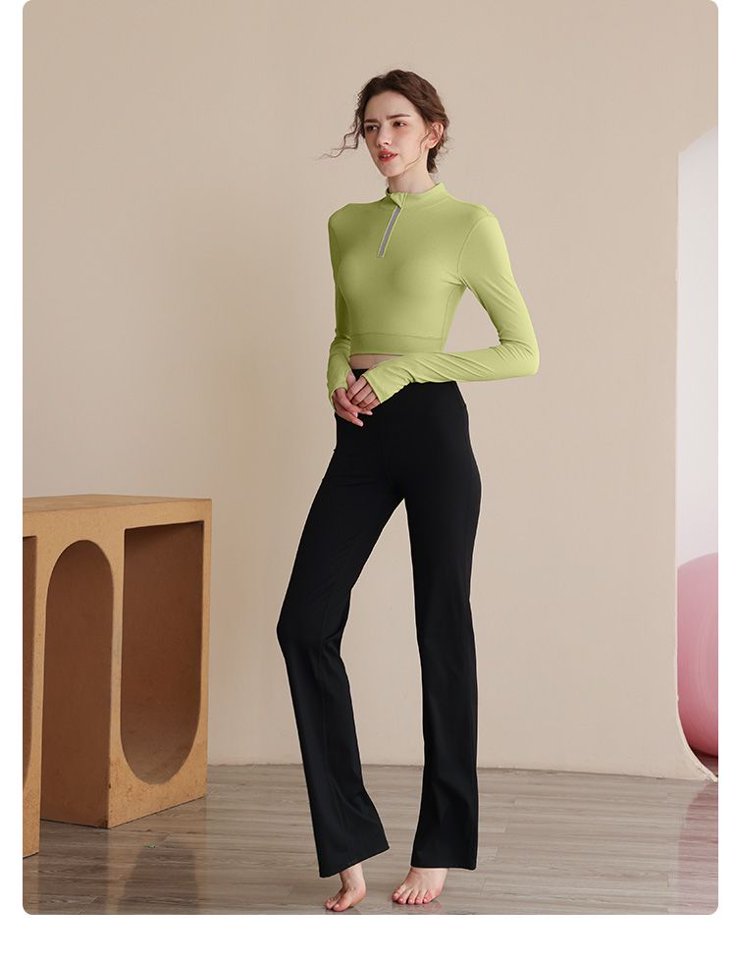 Green Solid Activewear Crop Top with Half-Zip