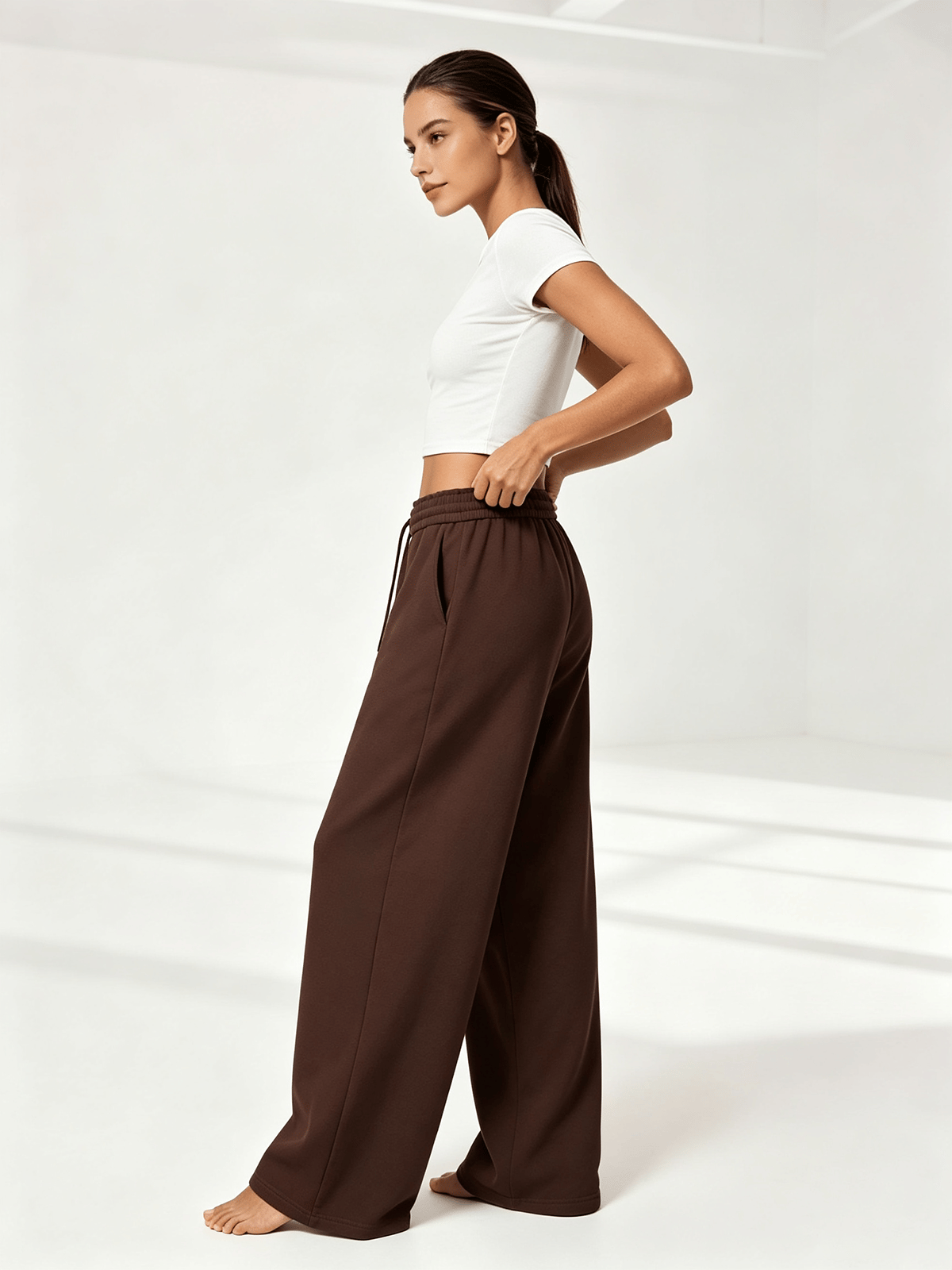 Brown Solid Relaxed Trousers