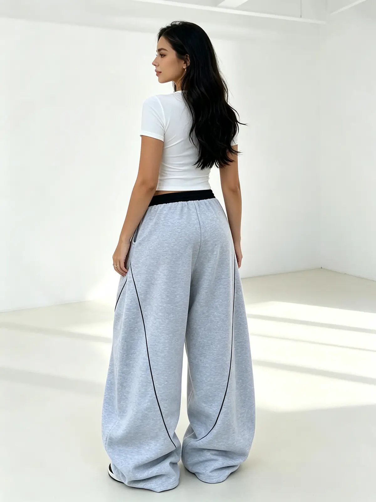 Grey Solid Oversized Trousers