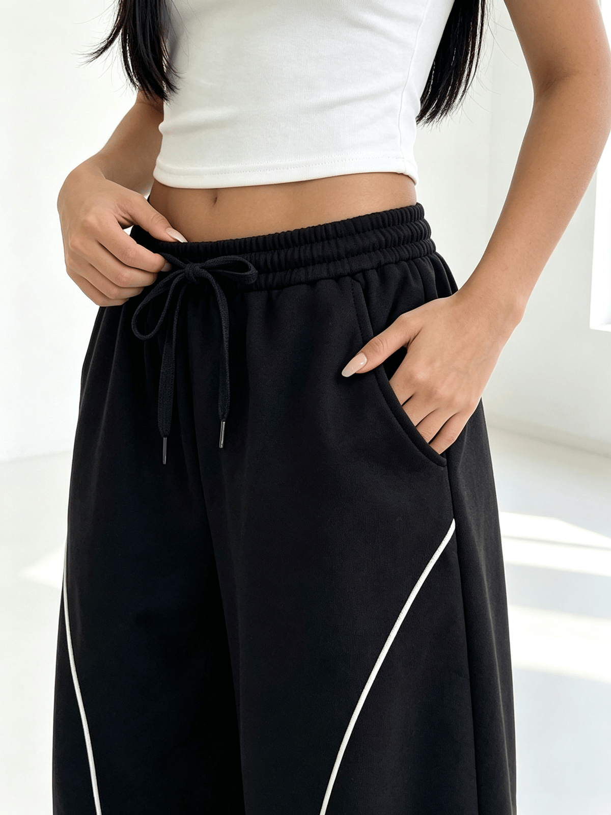 Black Solid Oversized Trousers