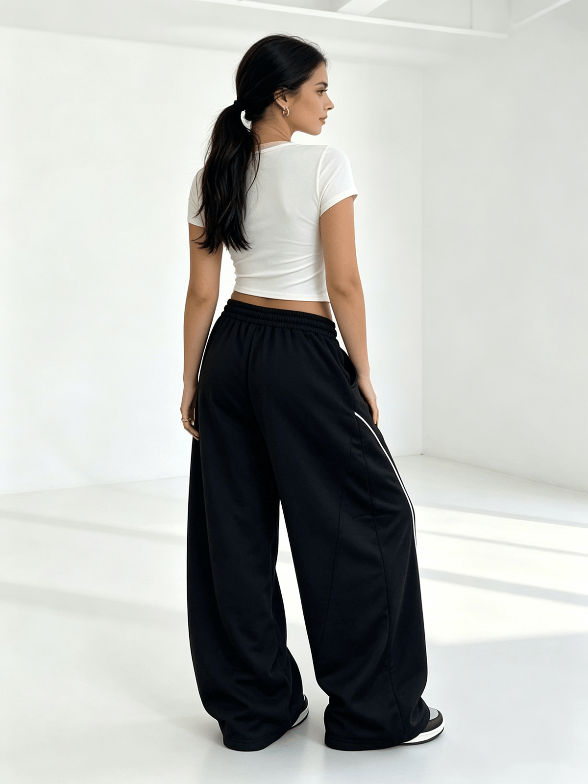 Black Solid Oversized Trousers