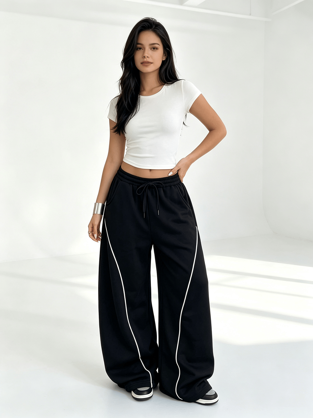 Black Solid Oversized Trousers
