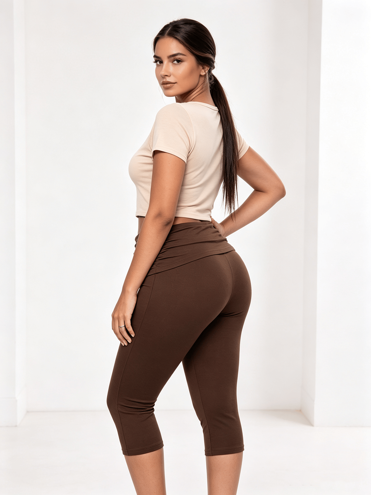Brown Solid Slim Pants