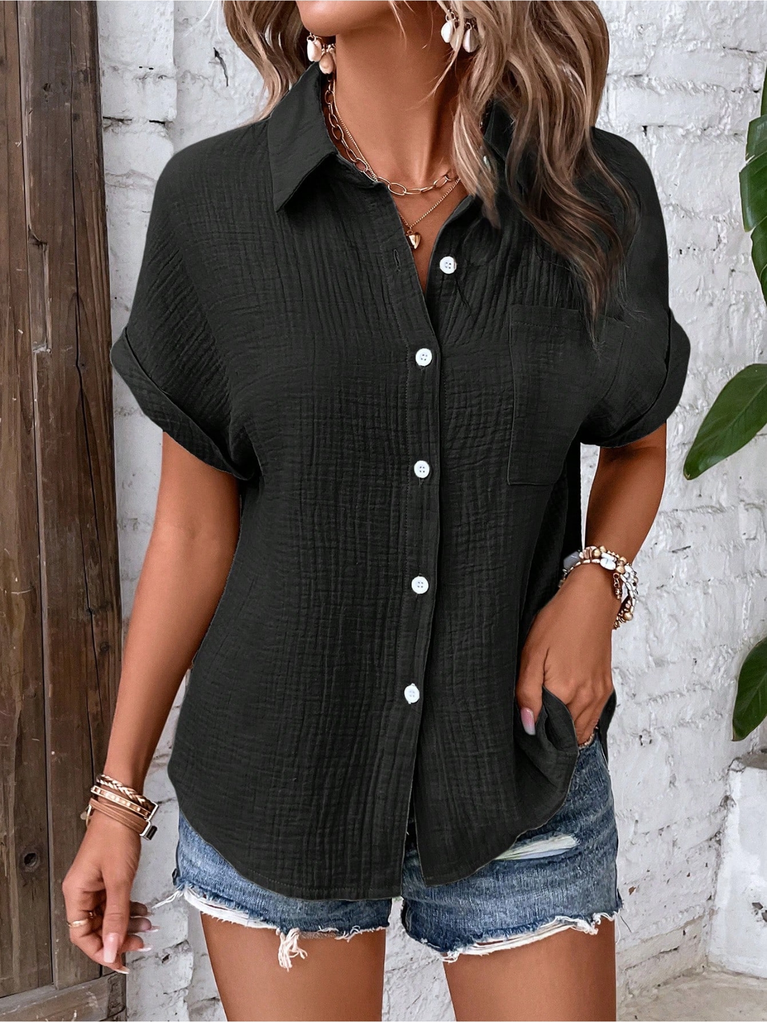 Black Texture Short Sleeves Relaxed Shirt