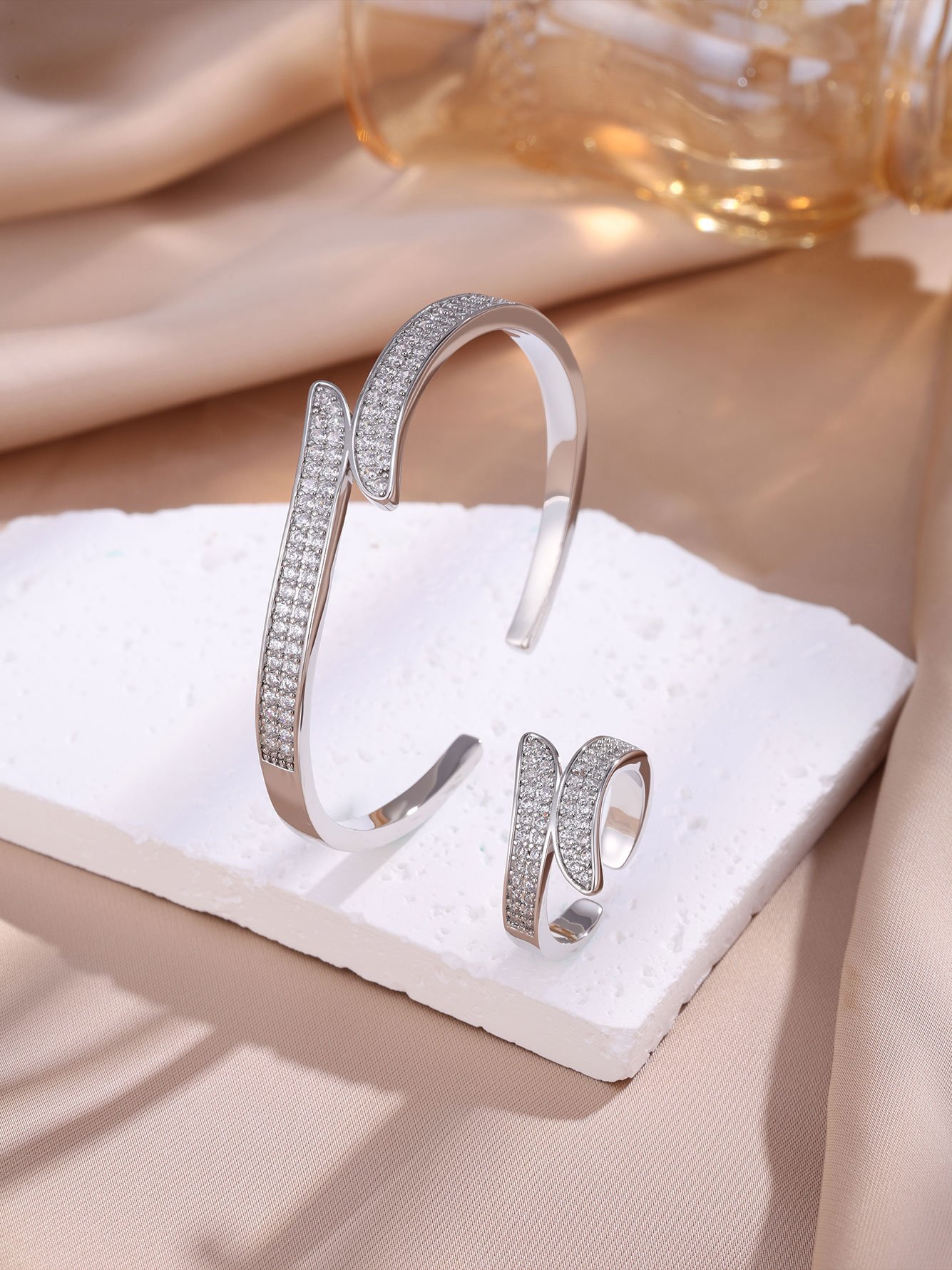 2pcs Womens Bracelet and Ring Set