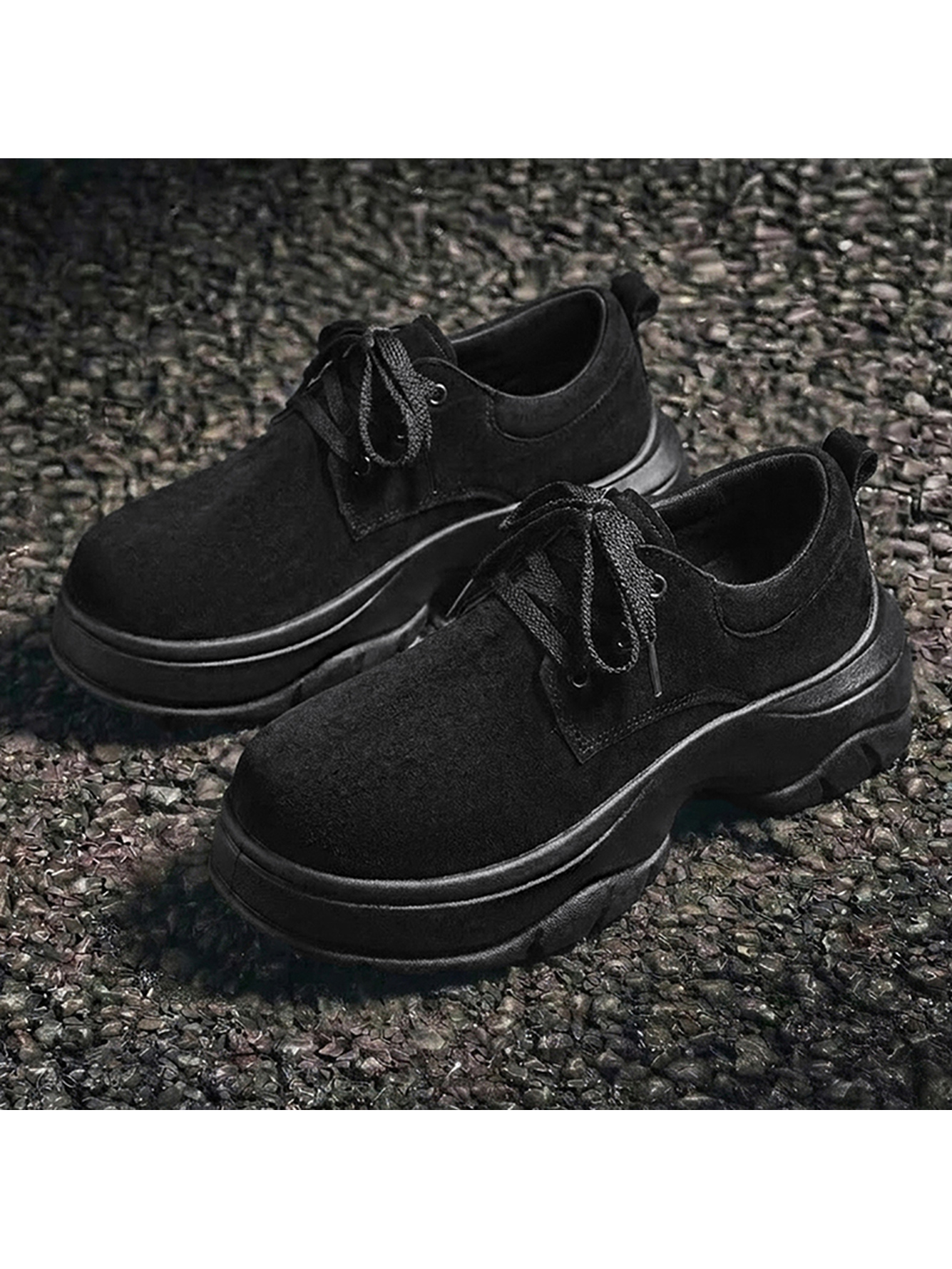 Black Plain Lace Ups Sneakers
