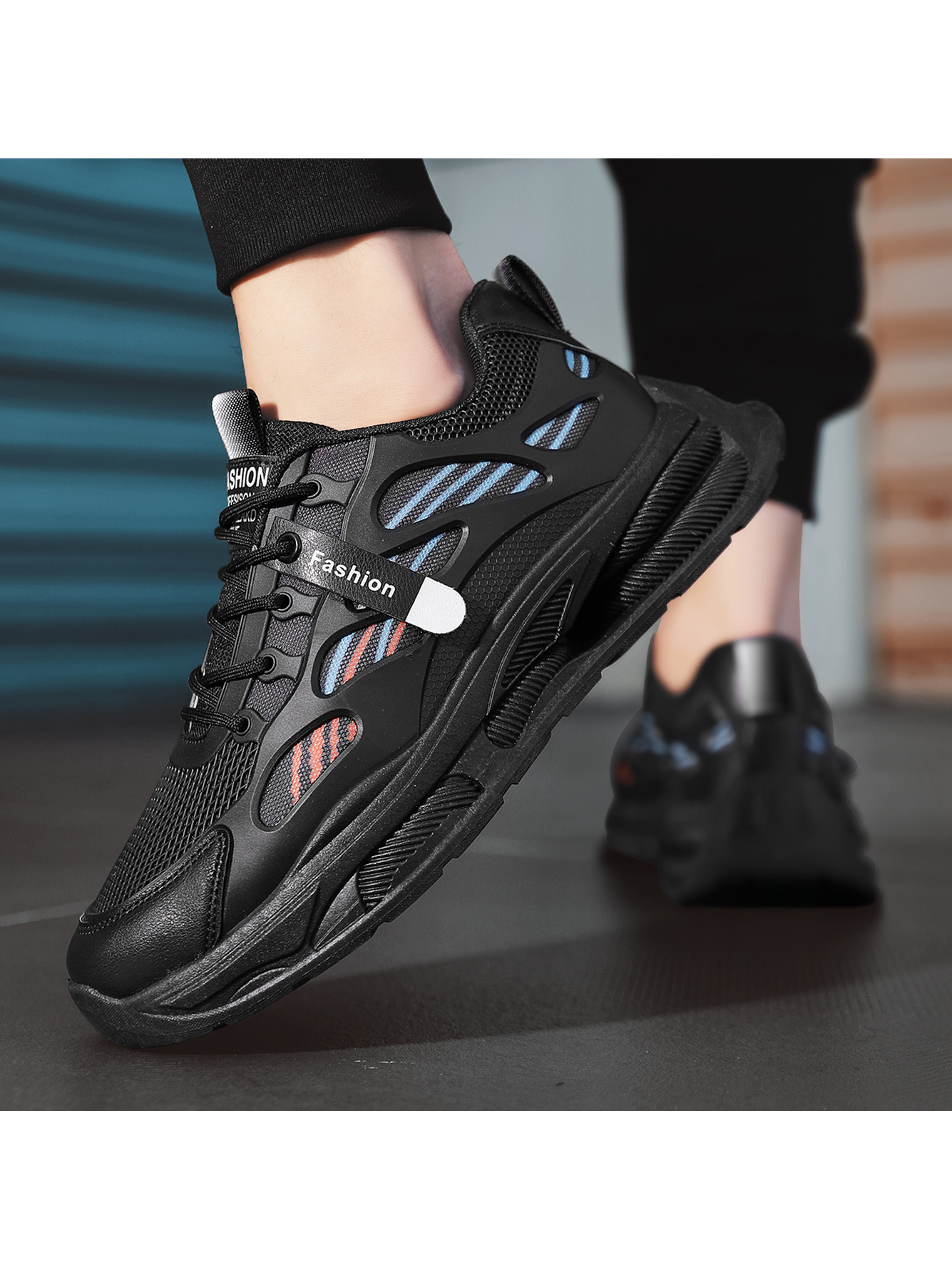 Black Plain Lace Ups Sneakers