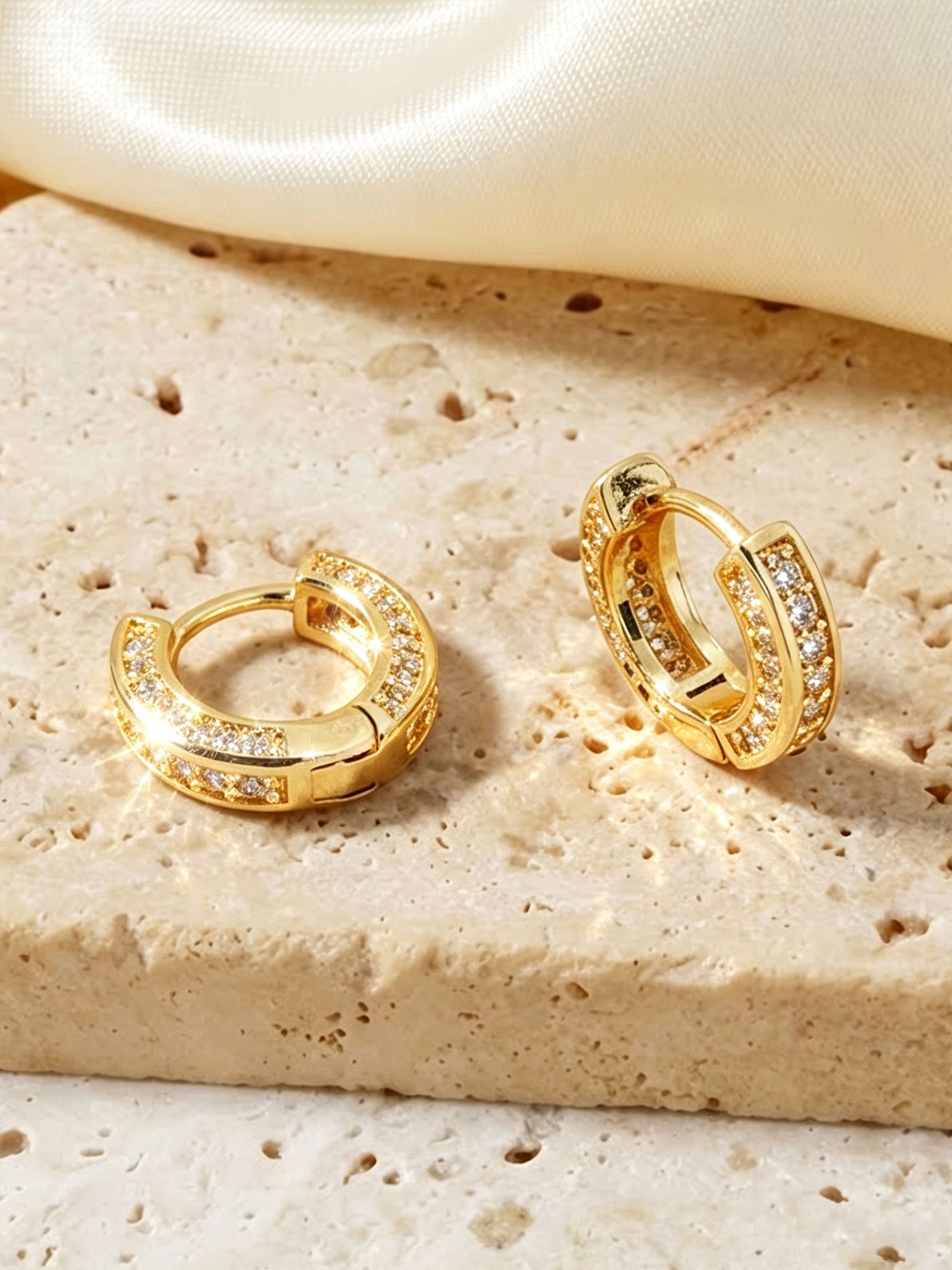 Gold Plain Earrings