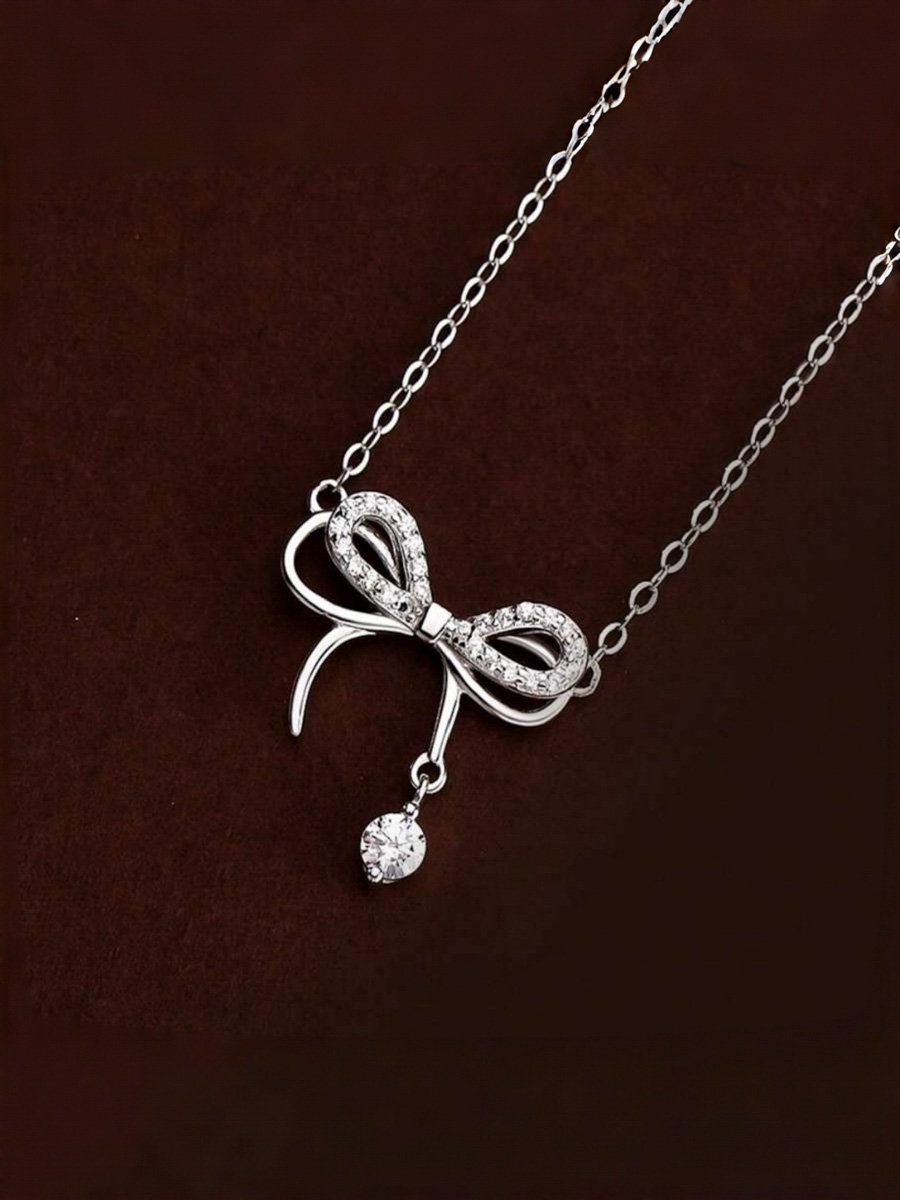 Delicate high carbon diamond bow tie necklace for women, versatile, light luxury, small niche pendant, butterfly dream collar chain, gift