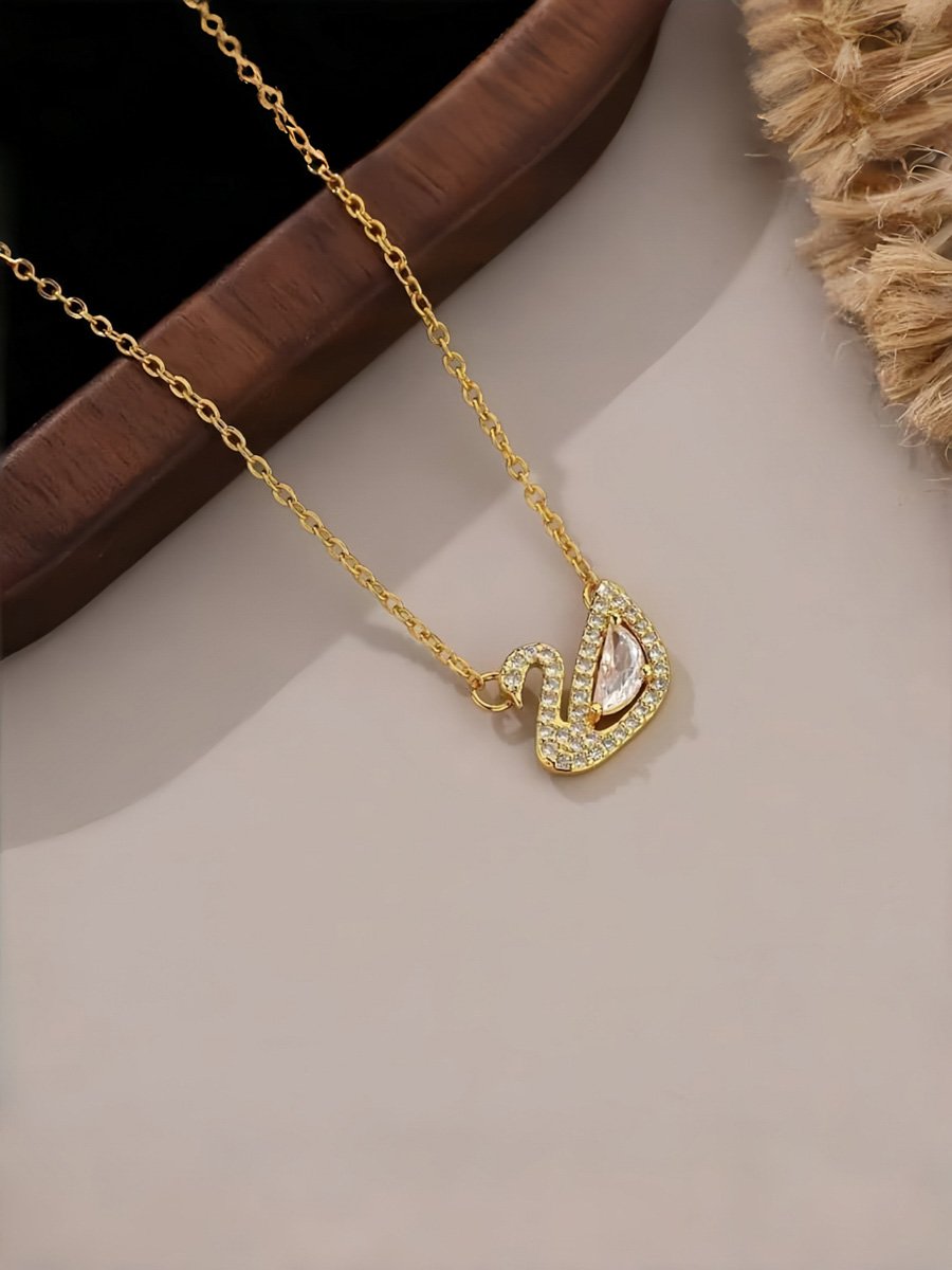 Fashion high-end golden swan pendant necklace lady exquisite light luxury unique design collar chain