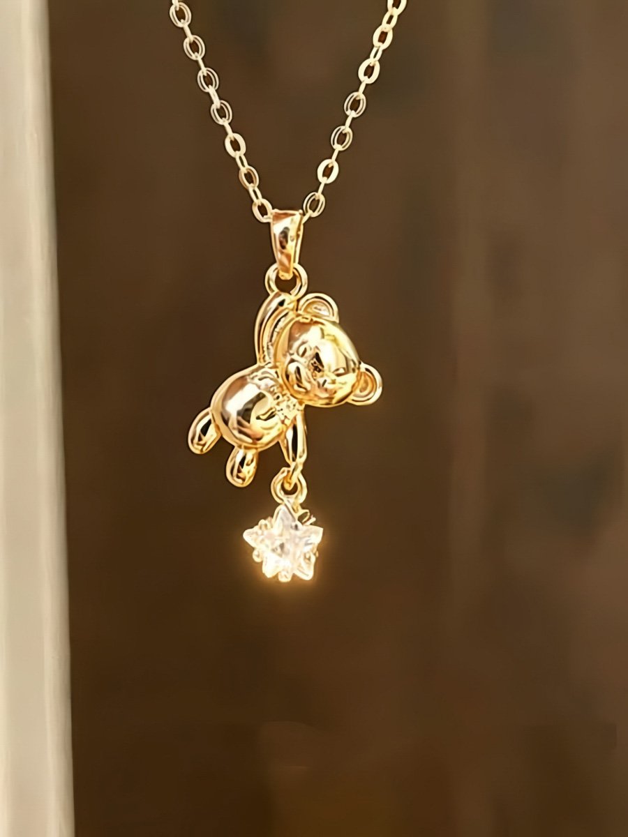 Interesting gold-plated bear necklace suitable for women, cute and unique design, collar chain, multi-functional fashion, is the perfect gift for girlfriend or best friend.