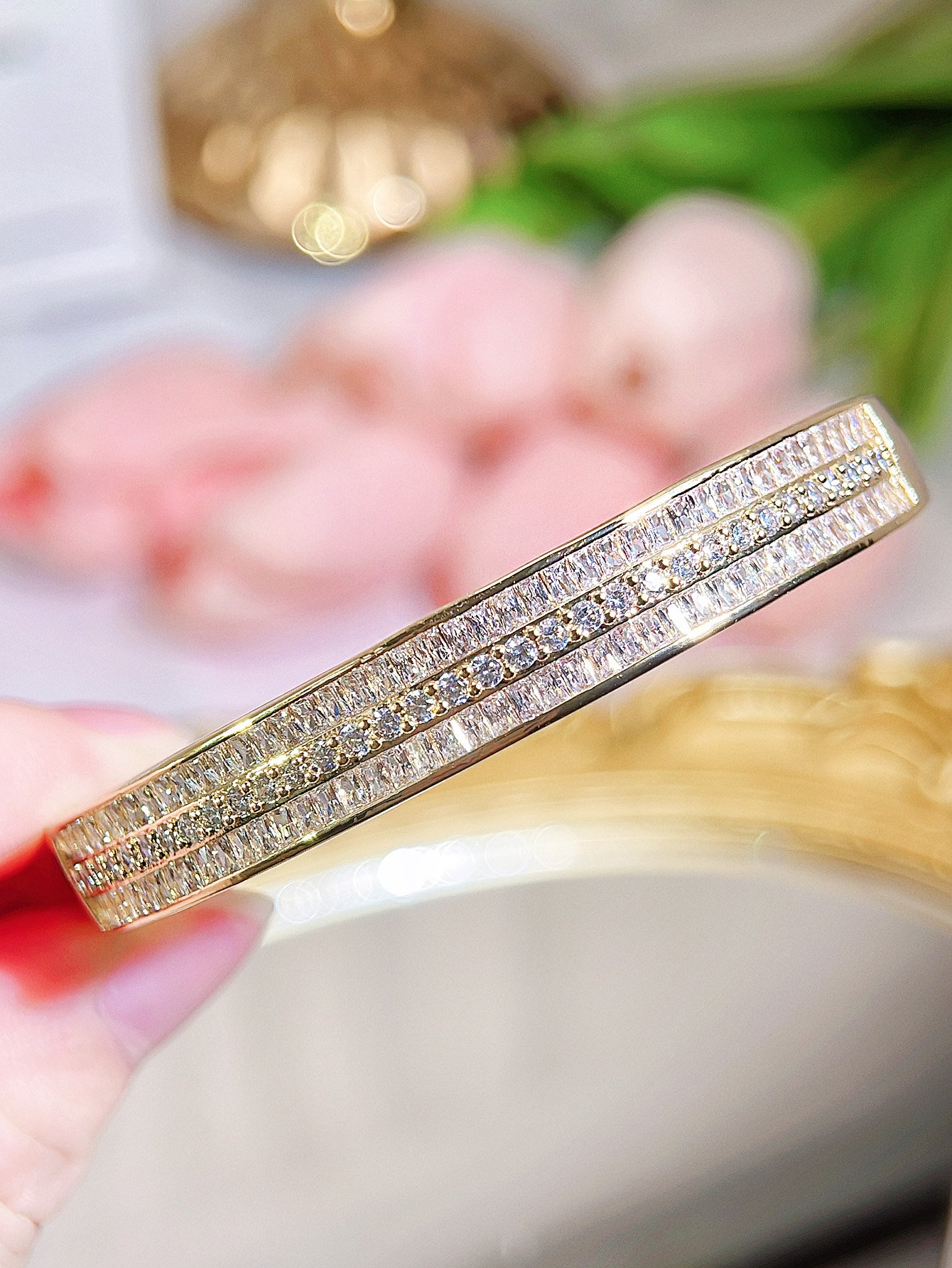 Noble 20k Saudi Gold Plated Bangle Tiny Cubic Zirconia High Quality Wrist Jewelry Clothing Accessories