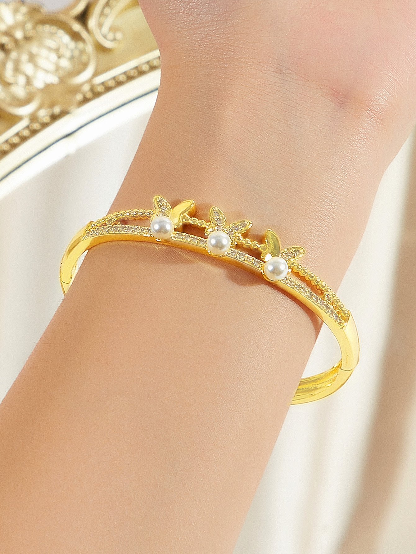Gold Pearl Butterfly Bangle for Women - Casual Elegance
